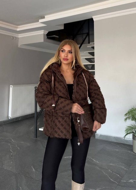 جاكيت GUESS