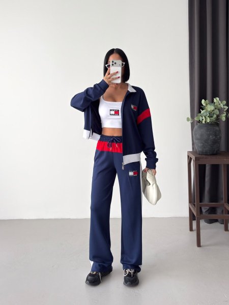بدلة TOMMY