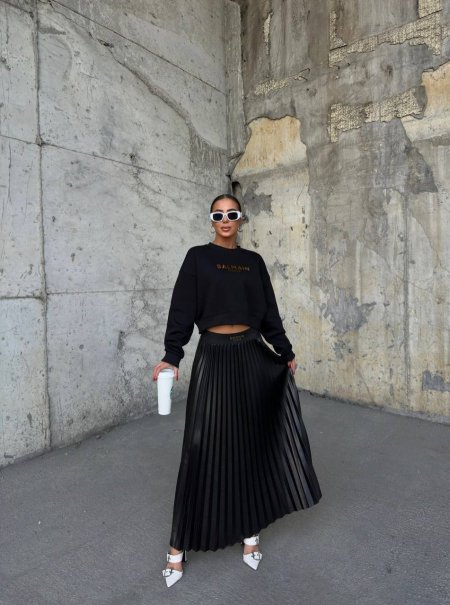 طقم BALMAIN