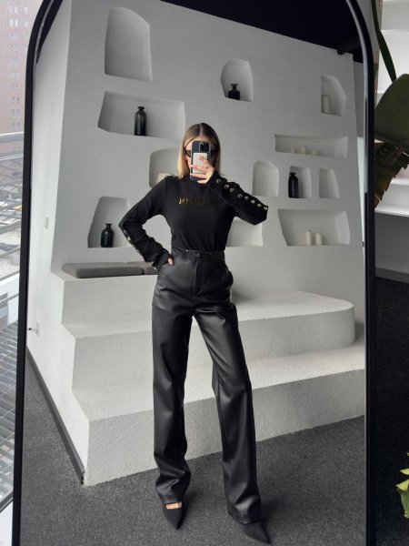 طقم BALMAIN 